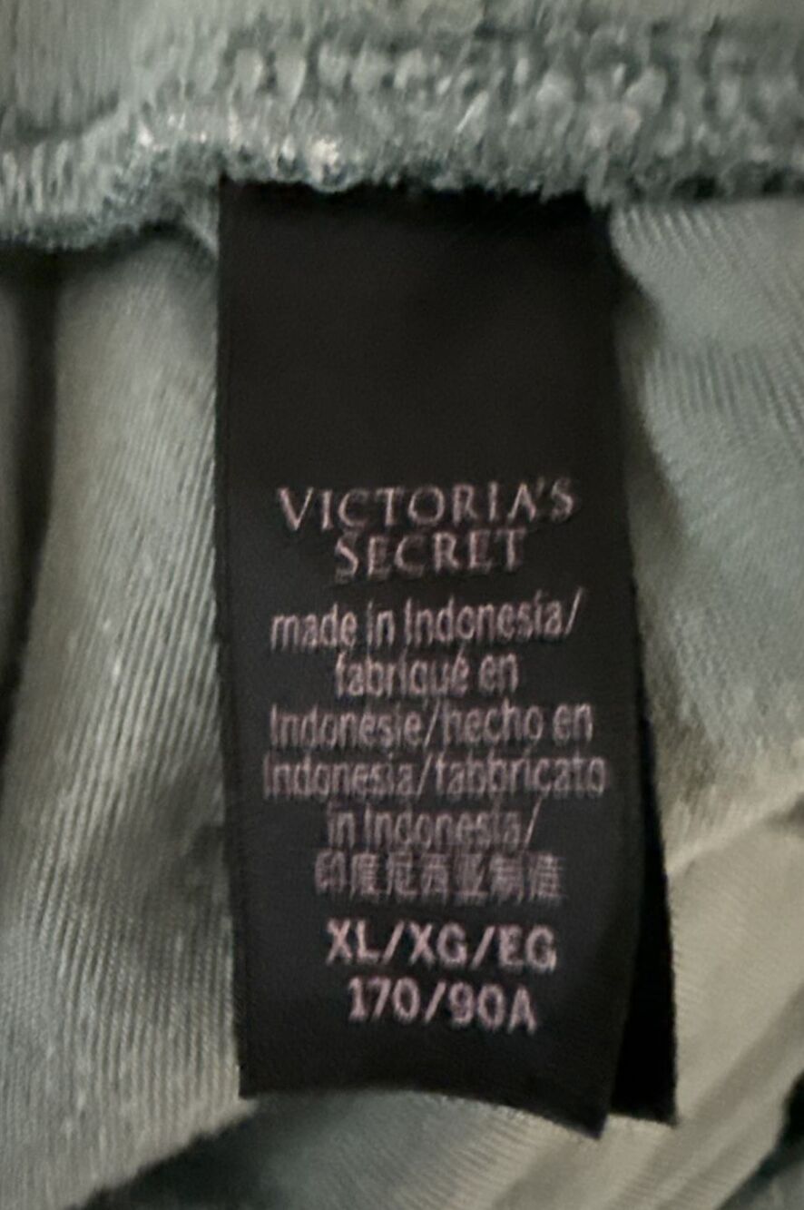 Victoria's Secret Green Velvet Joggers with Pockets - XL - Picture 4 of 4